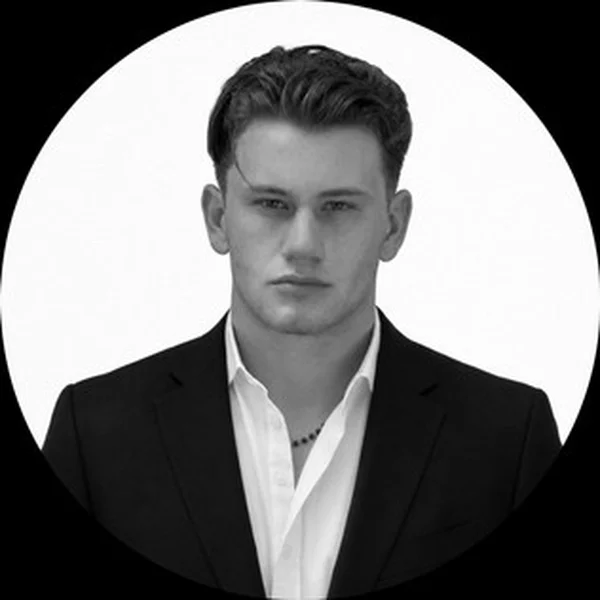 Porträt Ari Julius Hanke